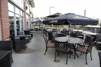 outdoor patio dining cambridge ontario at symposium cafe