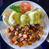 ontario restaurants serving eggs benedict breakfast at  symposium cafe