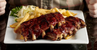 whitby restaurant dinner, best ribs and fries at symposium cafe