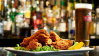 chicken wings and beer 