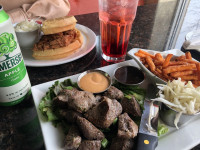 oshawa restaurant dinner or lunch appetizer, steak bites sweet potato fries at symposium cafe