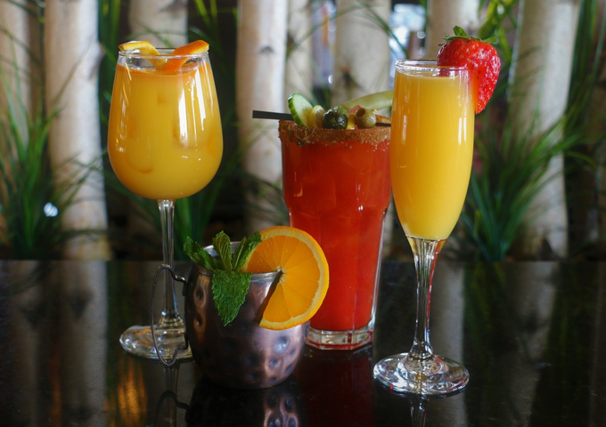 Cocktails and drinks at Symposium Cafe Restaurant Barrie, a fully licensed restaurant and bar