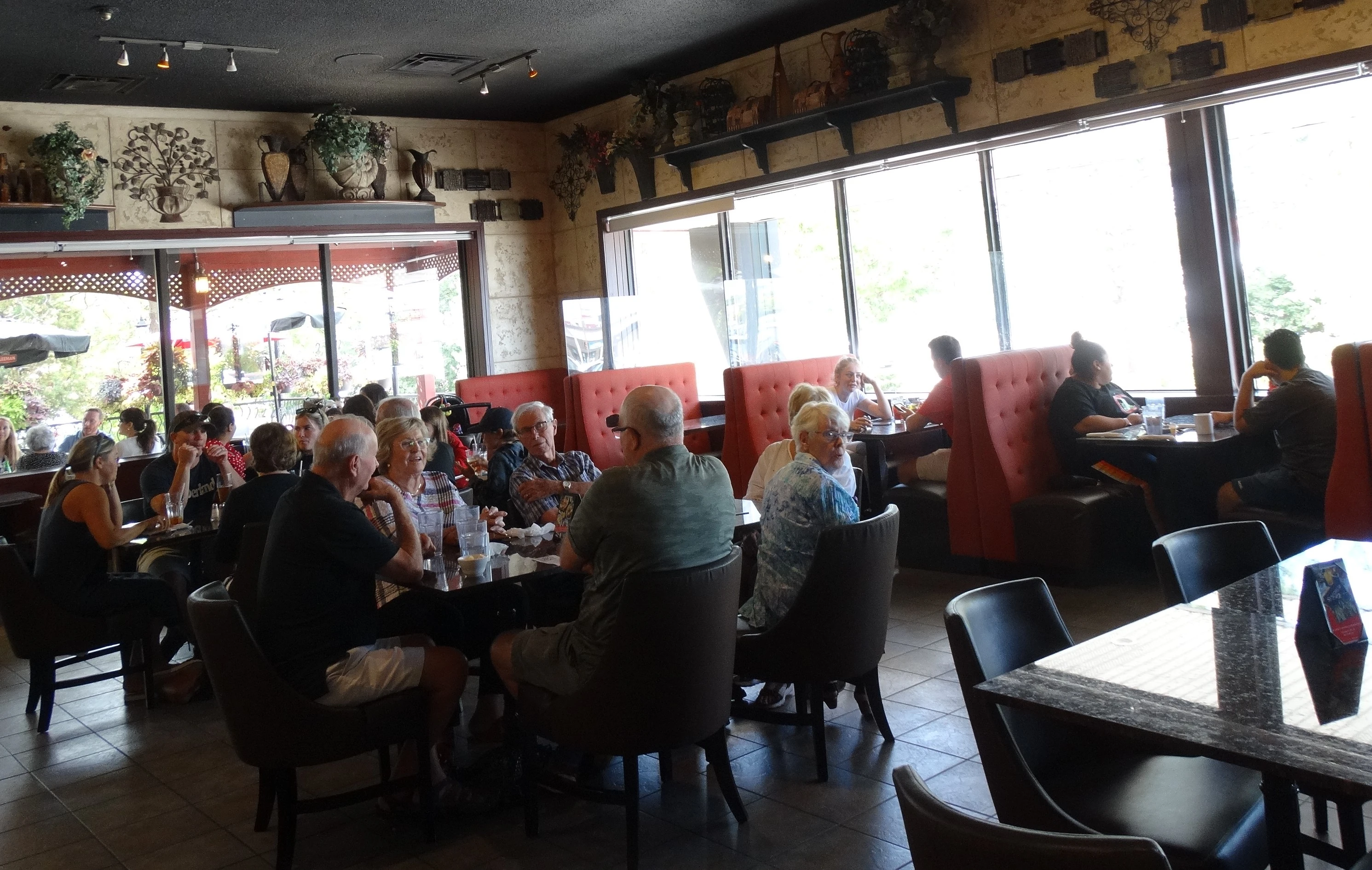 Guelph Restaurant Bar Seating Interior