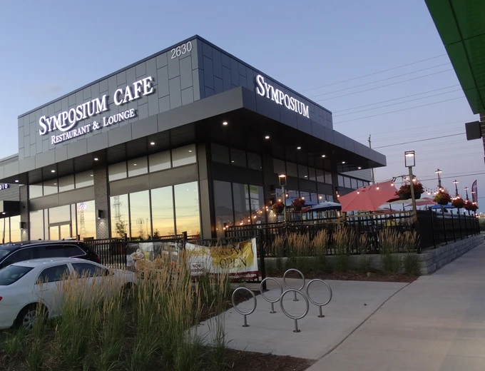 Oshawa Restaurant - Symposium Cafe Exterior & Patio