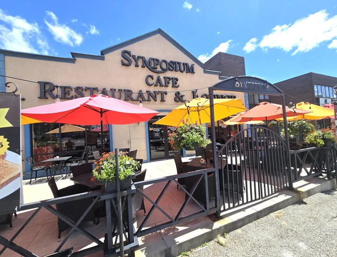 Thornhill Restaurant - Symposium Cafe Exterior & Patio