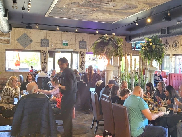 Waterdown Restaurants Interior and Cozy Dining Room of Symposium Cafe Restaurant Waterdown A Top Family-Friendly Restaurant in Waterdown, Ontario and serving Gourmet Comfort Food and drinks in a cozy, stylish place